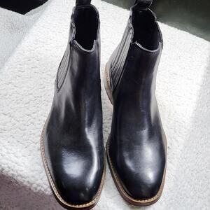 NEW Steve Madden Rilyn men's Chelsea boot black leather almond toe mens size 7D